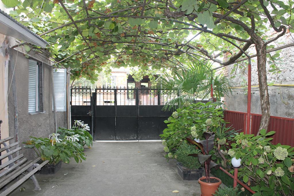 Hotel The Kiwi House Lagodeji Exterior foto