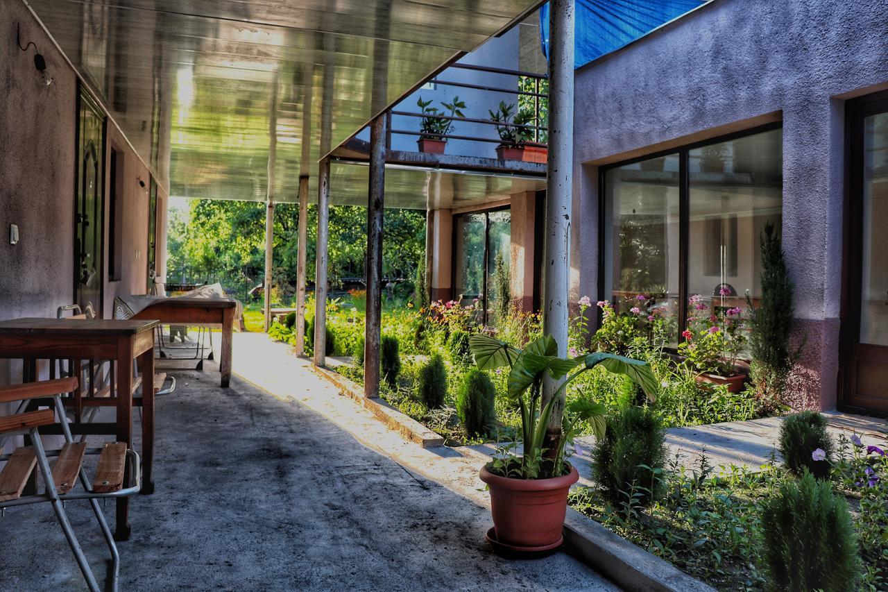 Hotel The Kiwi House Lagodeji Exterior foto